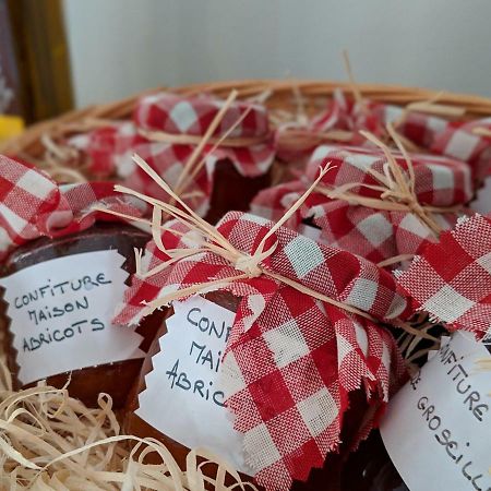 Loge Montaigne Bed & Breakfast L'Hopital-sous-Rochefort Luaran gambar